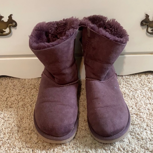 Ugg Bailey Button Maroon Boots - Picture 1 of 5